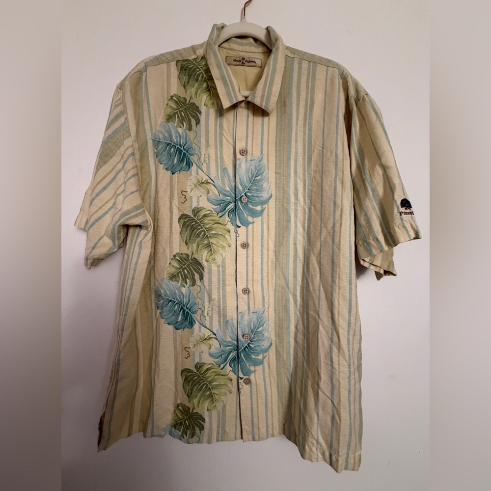 Tommy Bahama Button Down Shirt Mens L Beige Silk Tropical Princeville Camp Y2K